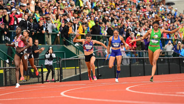 allyson-felix-us-gold-medal-meter-threat.jpg